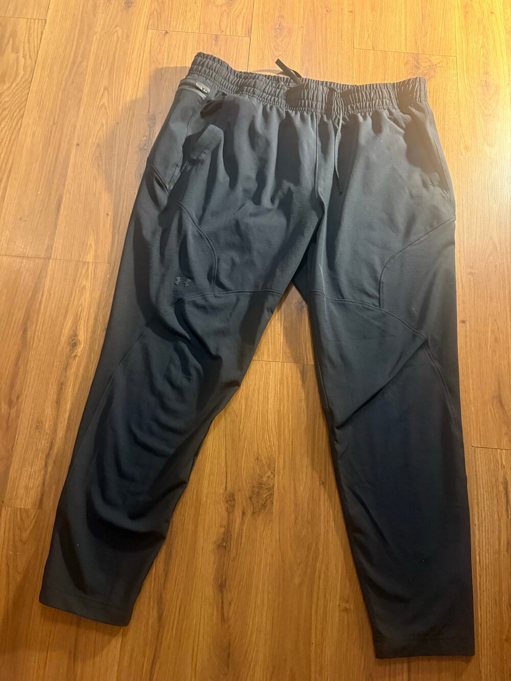 Under Armour Men's Size Large Black Athletic Training Pants Joggers